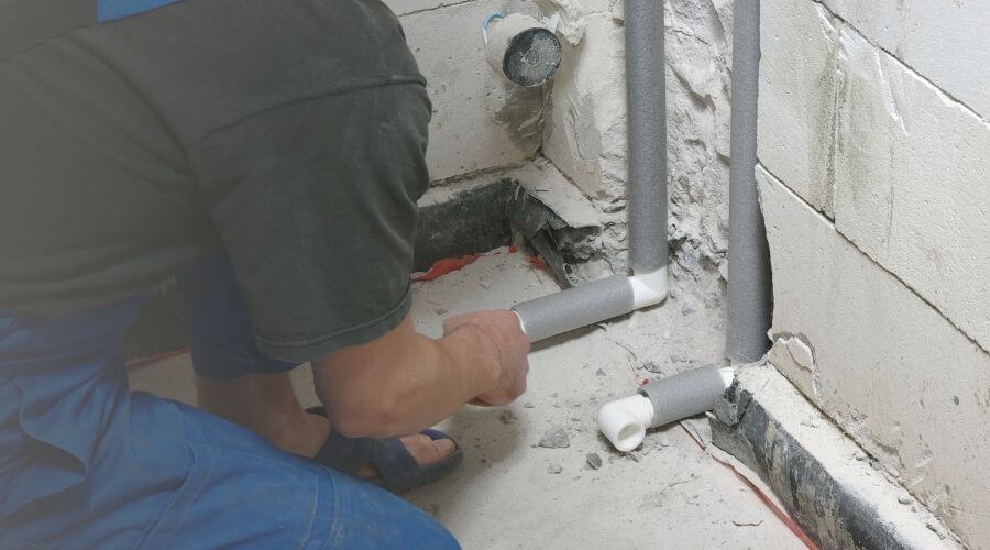 Expert burst pipe repair services in Bethel, MO